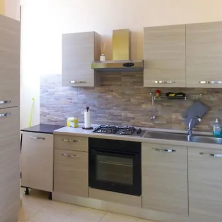 Διαμέρισμα Apartment *